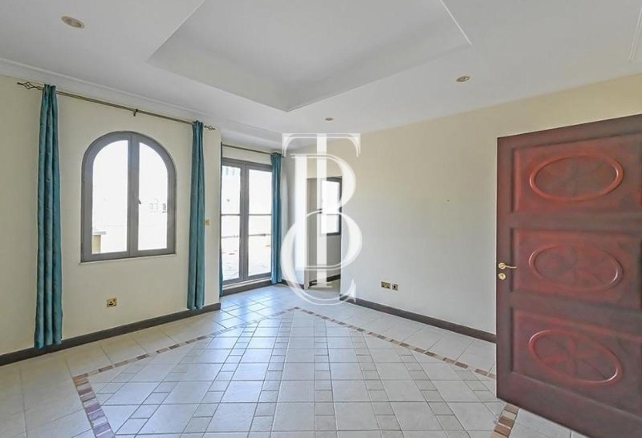 Family Villa | Burj Al Arab View from Garden Homes photo 12