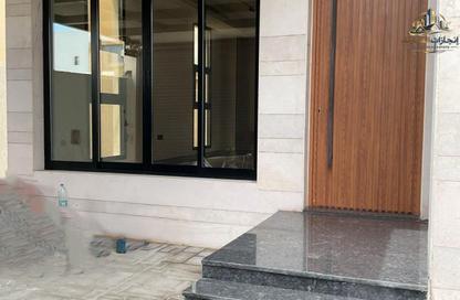 Villa - 5 Bedrooms - 7 Bathrooms for rent in Al Yasmeen 1 - Al Yasmeen - Ajman