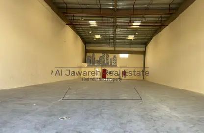 مستودع - استوديو - 1 حمام للايجار في أم درع - أم القيوين