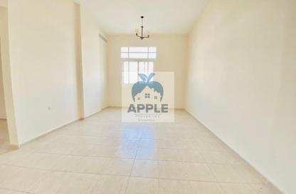 Apartment - 1 - 2 for rent in Muwailih Building - Muwaileh - Sharjah