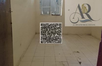 Staff Accommodation - Studio - 7+ for rent in Al Sajaa S - Al Sajaa - Sharjah