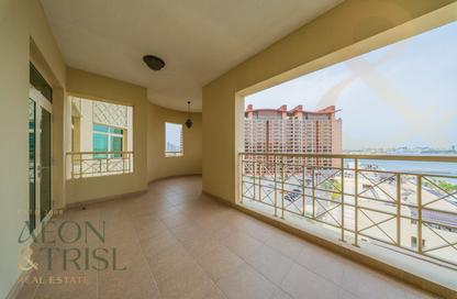Apartment - 2 - 4 for rent in Al Das - Shoreline Apartments - Palm Jumeirah - Dubai