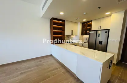 Apartment - 2 Bedrooms - 2 Bathrooms for sale in Holland Gardens - Town Square - Dubai