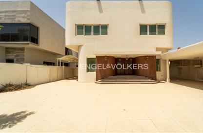 Villa - Studio - 7 Bathrooms for rent in Jumeirah 1 Villas - Jumeirah 1 - Jumeirah - Dubai