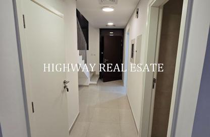 Townhouse - 2 - 4 for rent in Nasma Residence - Al Tai - Sharjah