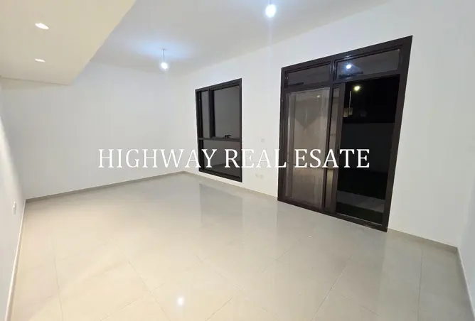 162327770 - Property Image 3
