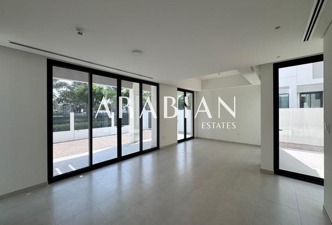 73702495 - صورة العقار 2