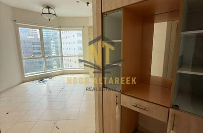 Apartment - 2 - 2 for rent in Al Khan Lagoon Tower - Al Khan Lagoon - Al Khan - Sharjah