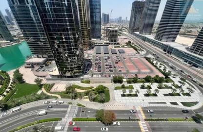 Apartment - 1 - 2 for rent in Bonnington Tower - JLT Cluster J - Jumeirah Lake Towers - Dubai