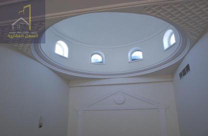 Villa - 4 Bedrooms - 5 Bathrooms for rent in Al Azra - Al Riqqa - Sharjah