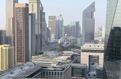 Apartment - 1 - 2 for rent in Park Towers - DIFC - Dubai