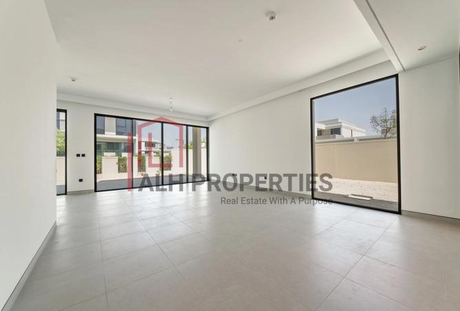 122929704 - Property Image 2