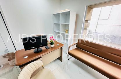 Office Space - 1 Bedroom - 1 Bathroom for rent in Reem Residency - Al Karama - Dubai