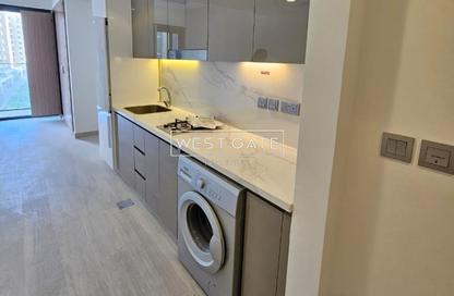 Apartment - Studio - 1 Bathroom for rent in Azizi Riviera 9 - Azizi Riviera - Meydan One - Meydan - Dubai