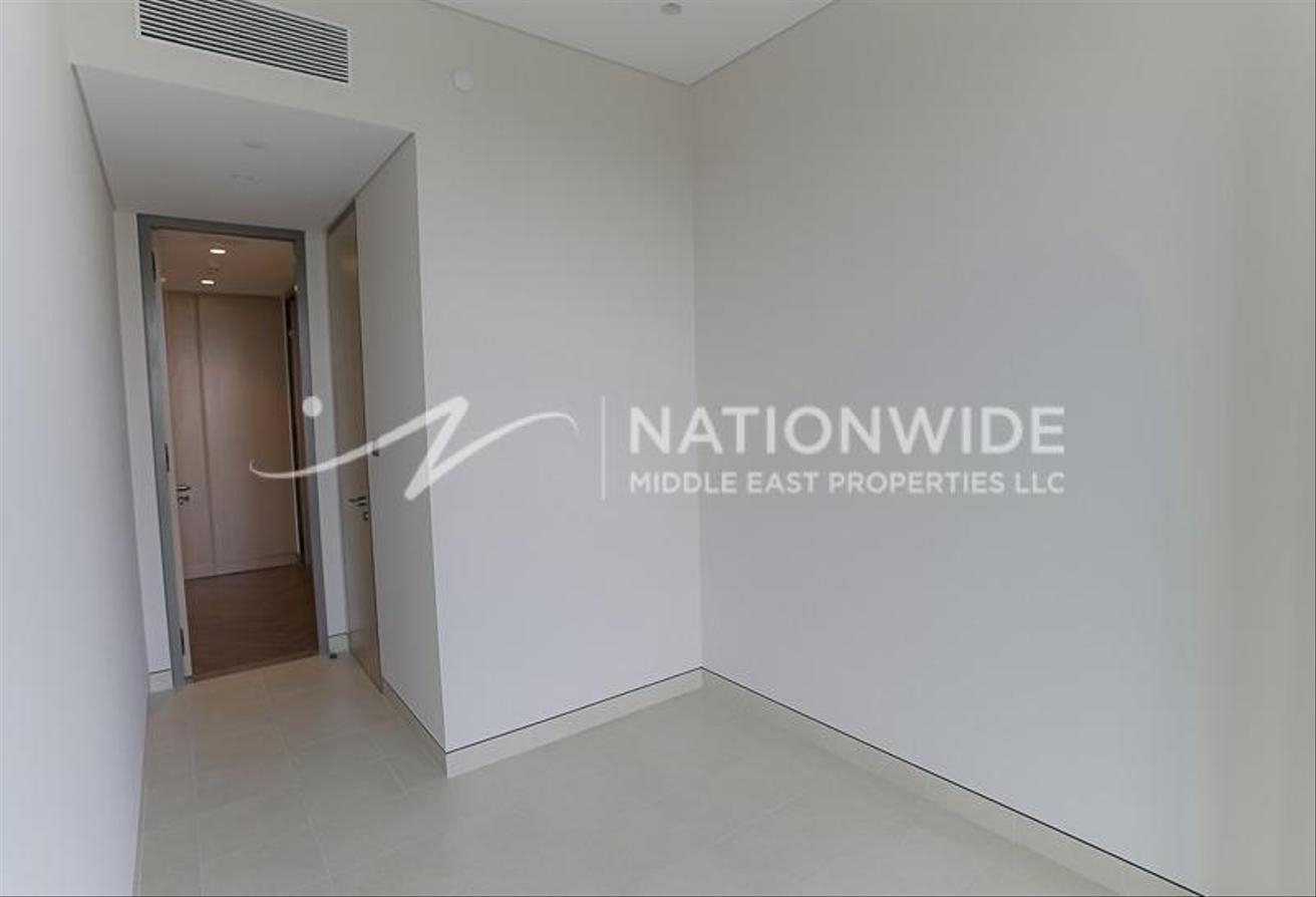Dubai Frame View | Spacious Layout | Vacant photo 18