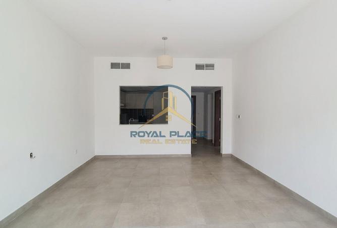 1BHK UNFURNISHED|HUGE LAYOUT| READY TO MOVE