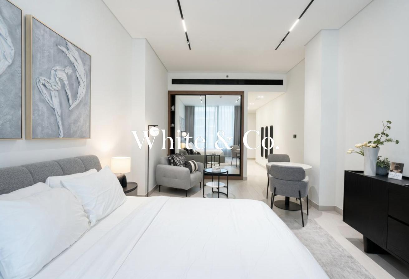 Premium Studio | Bay Square View | Modern photo 8