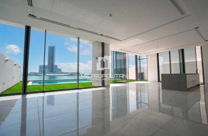 Villa - 5 Bedrooms - 6 Bathrooms for sale in Danah Bay - Al Marjan Island - Ras Al Khaimah