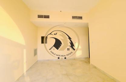 Apartment - 1 - 1 for rent in Hoshi 1 - Hoshi - Al Badie - Sharjah