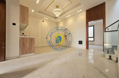 Townhouse - 5 - 7+ for sale in Al Zaheya Gardens - Al Zahya - Ajman