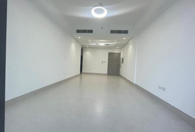 70690109 - Property Image 2