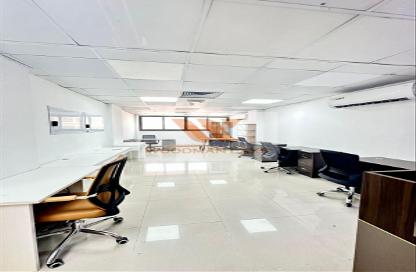Office Space - Studio for rent in Al Kazim Building - Karama Park Area - Al Karama - Dubai