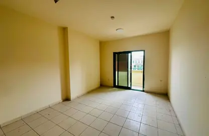 Apartment - 2 Bedrooms - 2 Bathrooms for rent in Al Musalla - Sharjah