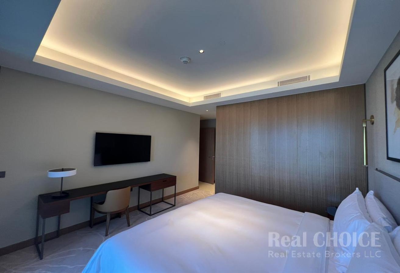 Brand New| High Floor| Burj View |View of Water photo 15