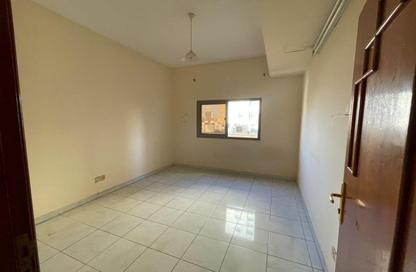 Apartment - 1 Bedroom - 1 Bathroom for rent in Al Mahatta - Al Qasimia - Sharjah