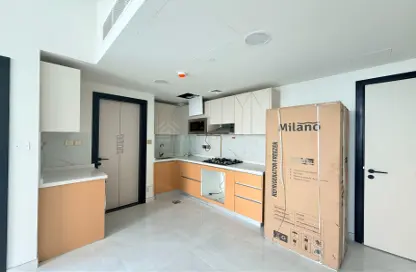 شقة - غرفة نوم - 1 حمام للايجار في سكايز من دانوب - ارجان - دبي