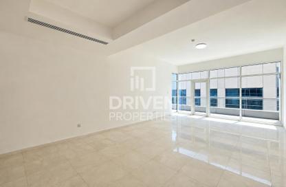 Apartment - 1 - 1 for sale in Bay Square Building 3 - Bay Square - Business Bay - Dubai Apartment - 1 - 1 for sale in Bay Square Building 3 - Bay Square - Business Bay - Dubai