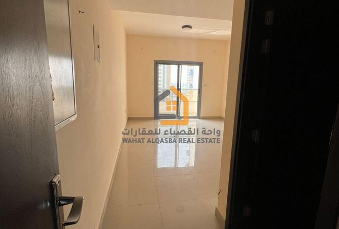 125656312 - Property Image 2
