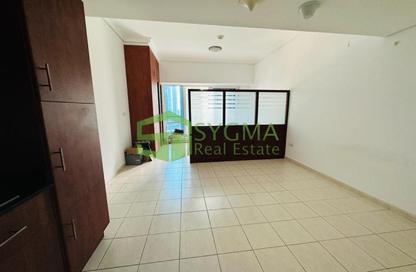 Apartment - Studio - 1 for rent in Lake Terrace - JLT Cluster D - Jumeirah Lake Towers - Dubai