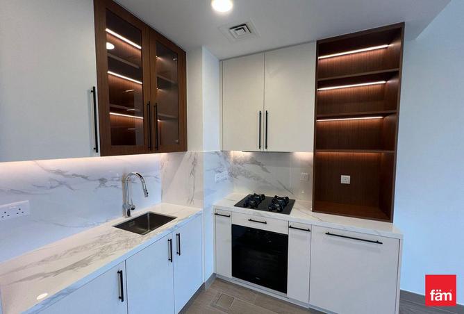 73702682 - Property Image 3