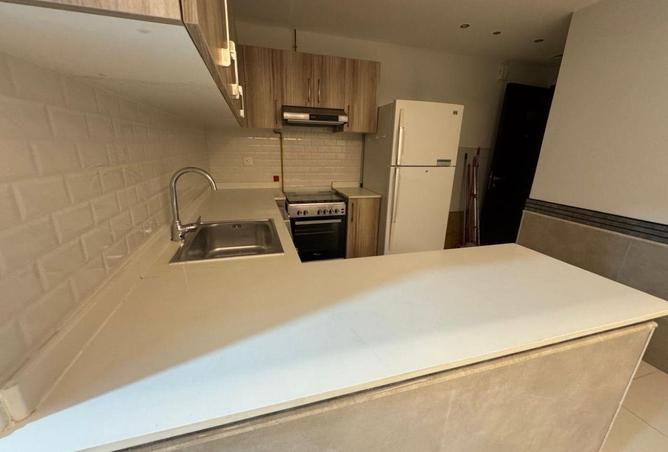 76965858 - Property Image 3