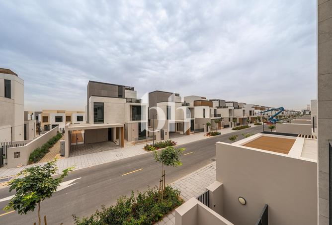 74231343 - Property Image 3