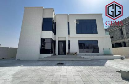 Villa - 5 Bedrooms - 6 Bathrooms for rent in Wadi Alshabak - Dubai