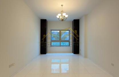 Apartment - Studio - 1 Bathroom for rent in Al Mankhool - Bur Dubai - Dubai
