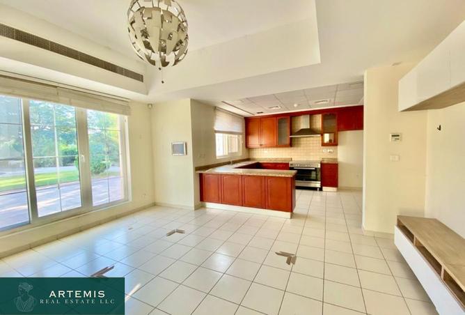 70280106 - صورة العقار 2