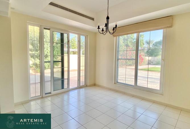 70280106 - الصورة الرئيسية للعقار