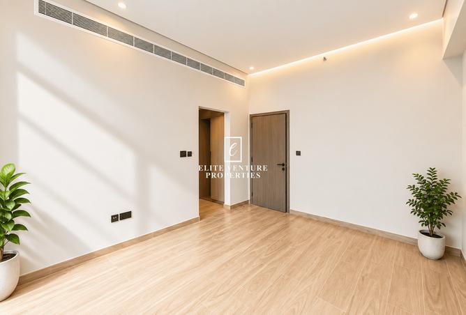 145072241 - Property Image 2