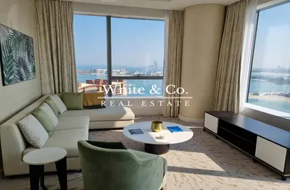 Apartment - 1 Bedroom - 2 Bathrooms for rent in The Palm Tower - Palm Jumeirah - Dubai
