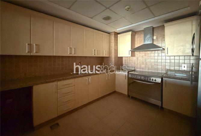 77776908 - Property Image 3