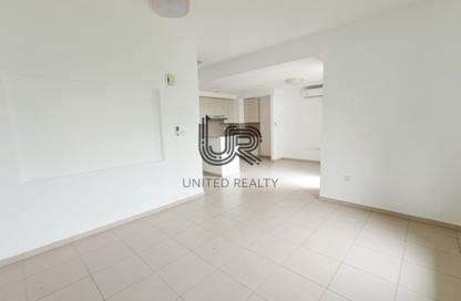 Townhouse - 3 - 3 for rent in Hayat Townhouses - Town Square - Dubai