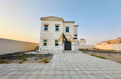 Villa - 3 Bedrooms - 5 Bathrooms for rent in Al Rahmaniya 1 - Al Rahmaniya - Sharjah