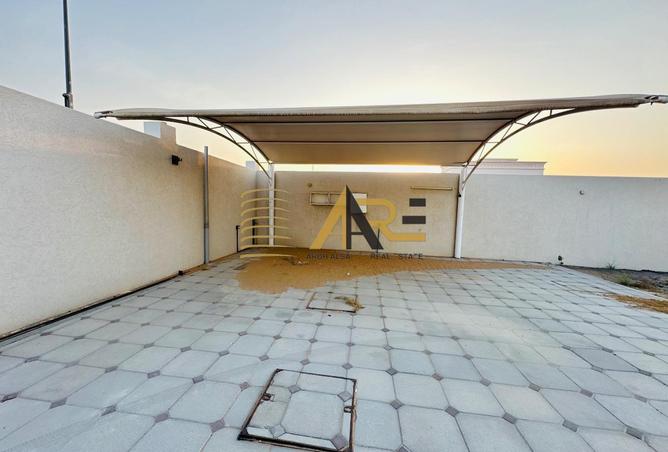 114176577 - Property Image 3