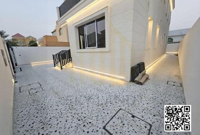 137440463 - Property Image 3