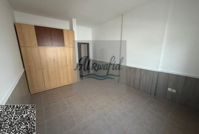 16210217 - Property Image 3