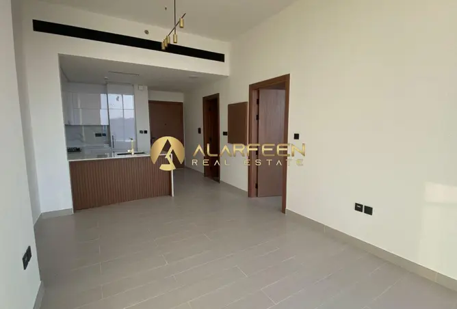 97373671 - Property Image 3