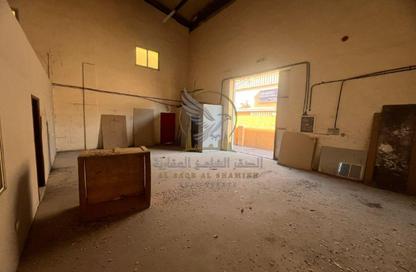 Warehouse - Studio - 1 Bathroom for rent in Industrial Area 17 - Sharjah Industrial Area - Sharjah
